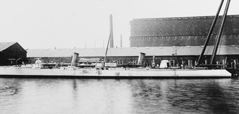 Figure 9 FOOTE (TB-3) about 1897 with trainable deck mounted torpedo tubes and rapid-fire guns installed. (Source US Naval History and Heritage Command photo NH 74093)